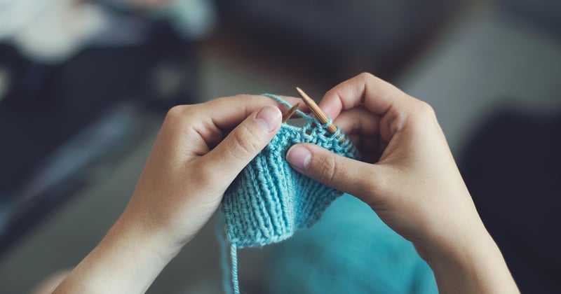 Femmes et mode : le retour du tailleur qui affirme votre style