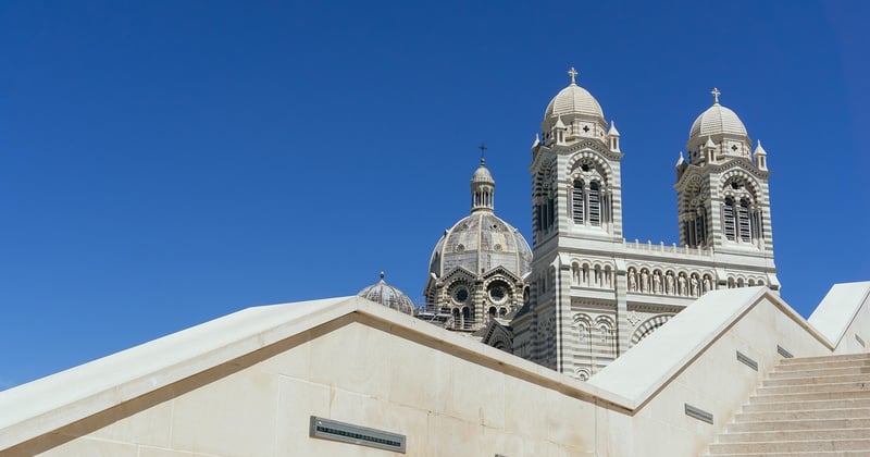 Marseille : de nouveaux centres médicaux ouvrent leurs portes